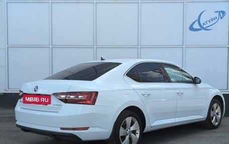 Skoda Superb III рестайлинг, 2016 год, 1 850 000 рублей, 7 фотография
