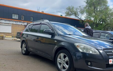 KIA cee'd I рестайлинг, 2009 год, 690 000 рублей, 1 фотография