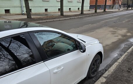 Chevrolet Cruze II, 2011 год, 559 000 рублей, 10 фотография