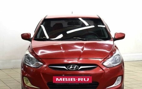 Hyundai Solaris II рестайлинг, 2011 год, 580 000 рублей, 2 фотография