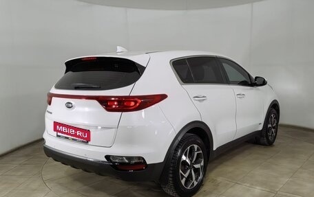 KIA Sportage IV рестайлинг, 2018 год, 1 990 000 рублей, 4 фотография