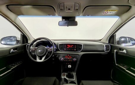 KIA Sportage IV рестайлинг, 2018 год, 1 990 000 рублей, 11 фотография
