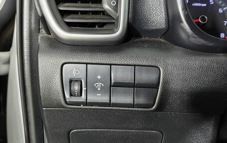 KIA Sportage IV рестайлинг, 2018 год, 1 990 000 рублей, 25 фотография