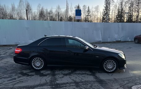 Mercedes-Benz E-Класс, 2011 год, 1 390 000 рублей, 6 фотография