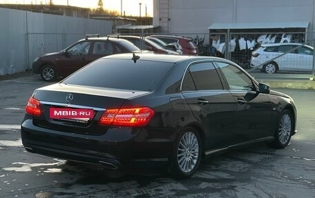 Mercedes-Benz E-Класс, 2011 год, 1 390 000 рублей, 4 фотография