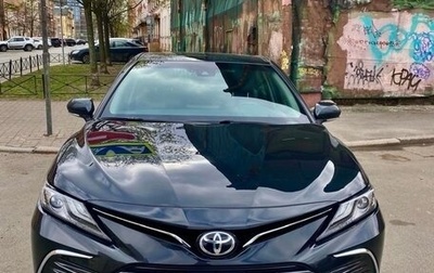 Toyota Camry, 2022 год, 3 450 000 рублей, 1 фотография