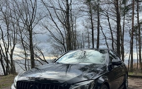 Mercedes-Benz C-Класс, 2017 год, 2 900 000 рублей, 1 фотография