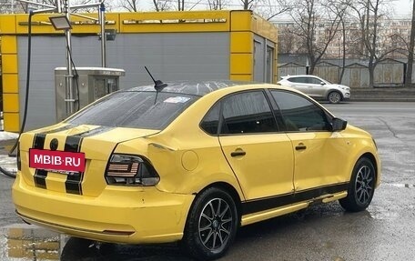 Volkswagen Polo VI (EU Market), 2019 год, 600 000 рублей, 4 фотография