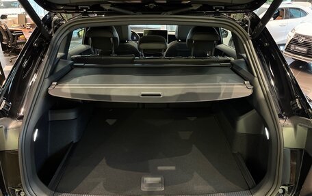 Volkswagen Tiguan, 2024 год, 4 990 000 рублей, 17 фотография