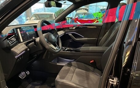 Volkswagen Tiguan, 2024 год, 4 990 000 рублей, 11 фотография