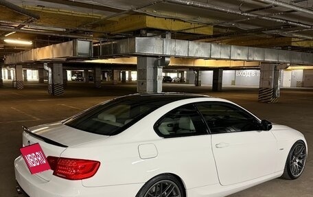 BMW 3 серия, 2010 год, 2 400 000 рублей, 12 фотография