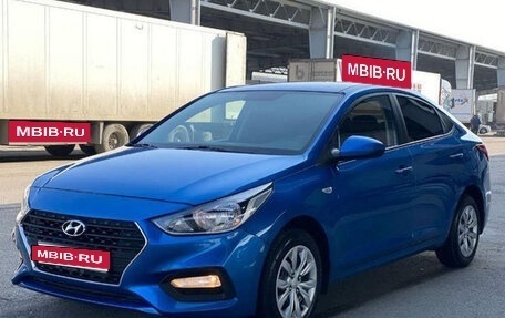 Hyundai Solaris II рестайлинг, 2017 год, 1 084 000 рублей, 1 фотография