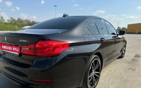 BMW 5 серия, 2019 год, 3 100 000 рублей, 21 фотография