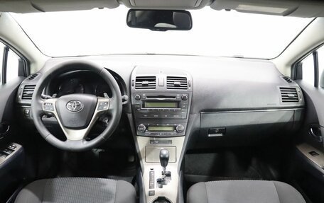 Toyota Avensis III рестайлинг, 2010 год, 1 349 000 рублей, 8 фотография