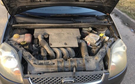 Ford Fiesta, 2007 год, 239 000 рублей, 9 фотография