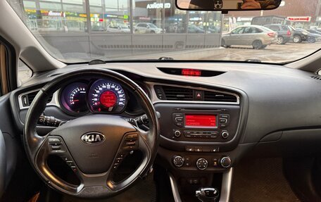 KIA cee'd III, 2015 год, 1 480 000 рублей, 24 фотография