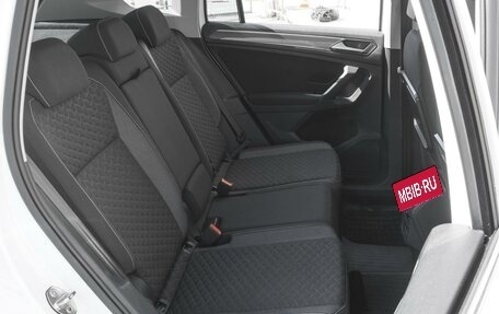 Volkswagen Tiguan II, 2018 год, 3 149 000 рублей, 7 фотография