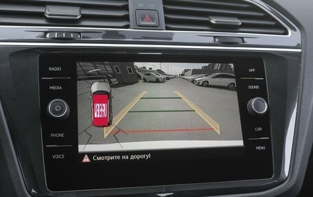Volkswagen Tiguan II, 2018 год, 3 149 000 рублей, 13 фотография