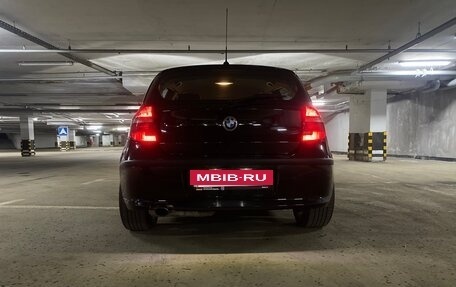 BMW 1 серия, 2009 год, 800 000 рублей, 3 фотография