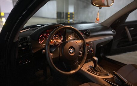BMW 1 серия, 2009 год, 800 000 рублей, 17 фотография