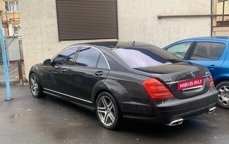 Mercedes-Benz S-Класс, 2006 год, 1 300 000 рублей, 4 фотография