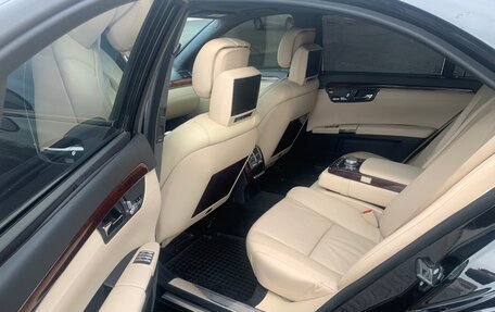 Mercedes-Benz S-Класс, 2006 год, 1 300 000 рублей, 11 фотография