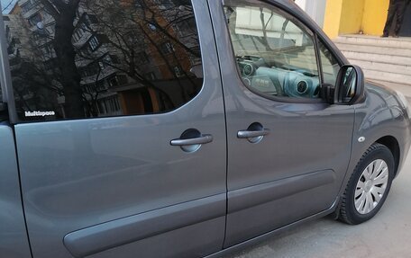 Citroen Berlingo II рестайлинг, 2011 год, 790 000 рублей, 20 фотография