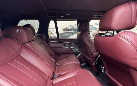 Land Rover Range Rover IV рестайлинг, 2022 год, 16 400 000 рублей, 8 фотография