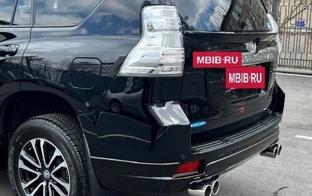 Toyota Land Cruiser Prado 150 рестайлинг 2, 2016 год, 4 100 000 рублей, 17 фотография