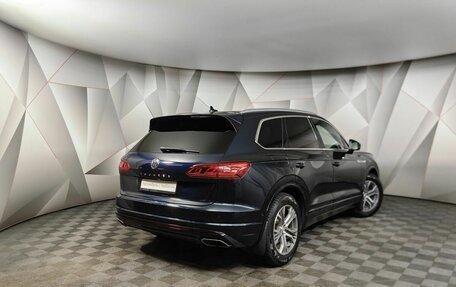 Volkswagen Touareg III, 2018 год, 3 699 000 рублей, 2 фотография