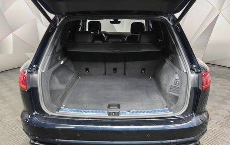 Volkswagen Touareg III, 2018 год, 3 699 000 рублей, 17 фотография
