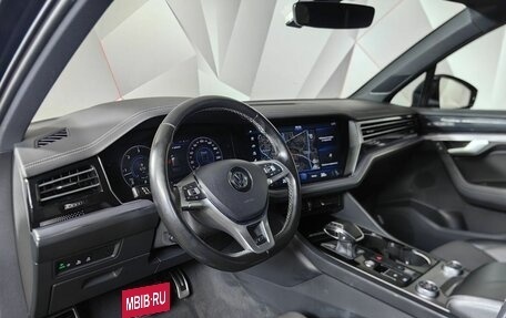 Volkswagen Touareg III, 2018 год, 3 699 000 рублей, 14 фотография