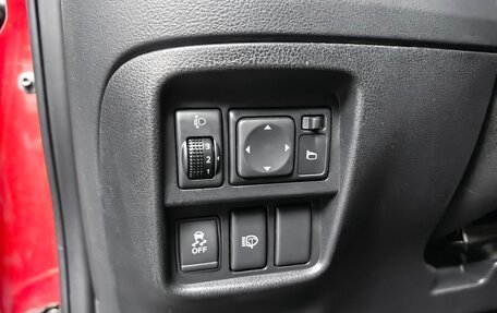 Nissan Juke II, 2012 год, 842 000 рублей, 21 фотография