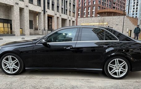 Mercedes-Benz E-Класс, 2011 год, 1 780 000 рублей, 4 фотография