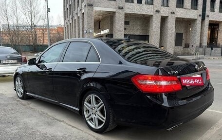 Mercedes-Benz E-Класс, 2011 год, 1 780 000 рублей, 5 фотография