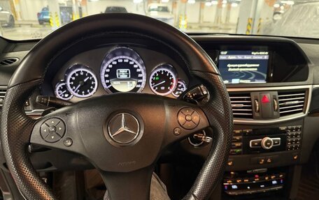 Mercedes-Benz E-Класс, 2011 год, 1 780 000 рублей, 9 фотография