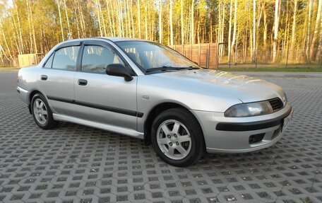 Mitsubishi Carisma I, 2003 год, 275 000 рублей, 2 фотография