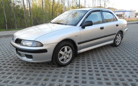 Mitsubishi Carisma I, 2003 год, 275 000 рублей, 3 фотография