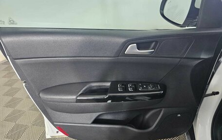 KIA Sportage IV рестайлинг, 2019 год, 2 499 000 рублей, 8 фотография