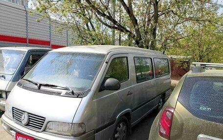SsangYong Istana, 2000 год, 400 000 рублей, 3 фотография