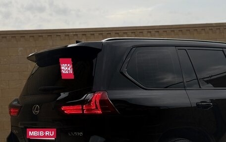 Lexus LX III, 2018 год, 8 300 000 рублей, 19 фотография