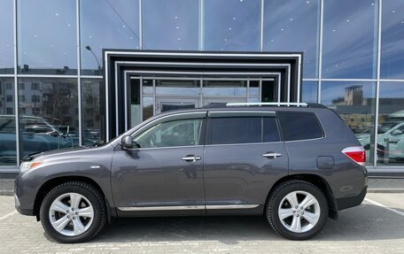 Toyota Highlander III, 2012 год, 2 190 000 рублей, 4 фотография