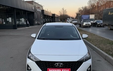 Hyundai Solaris II рестайлинг, 2020 год, 1 150 000 рублей, 1 фотография