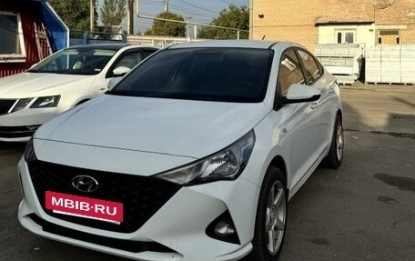 Hyundai Solaris II рестайлинг, 2020 год, 1 150 000 рублей, 3 фотография
