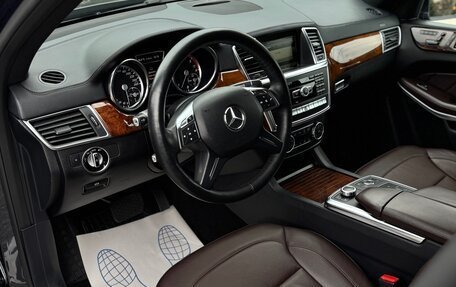 Mercedes-Benz GL-Класс, 2013 год, 3 000 000 рублей, 16 фотография