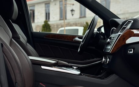 Mercedes-Benz GL-Класс, 2013 год, 3 000 000 рублей, 20 фотография