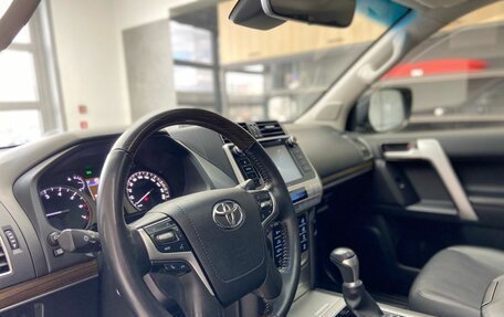 Toyota Land Cruiser Prado 150 рестайлинг 2, 2019 год, 7 040 000 рублей, 9 фотография
