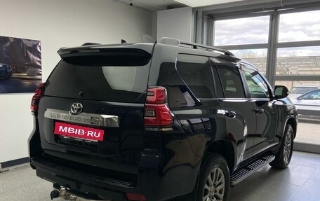 Toyota Land Cruiser Prado 150 рестайлинг 2, 2019 год, 7 040 000 рублей, 8 фотография
