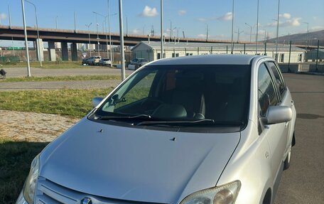 Toyota Ist II, 2003 год, 580 000 рублей, 3 фотография