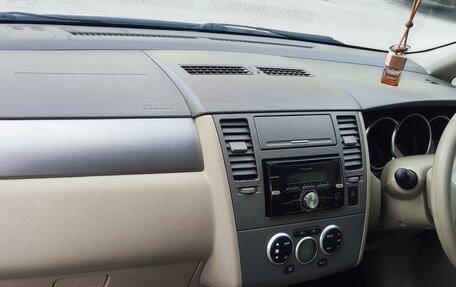 Nissan Tiida, 2004 год, 550 000 рублей, 7 фотография